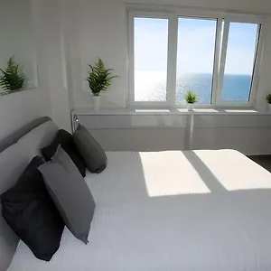https://white-residence-apartments.albaniahotels.org